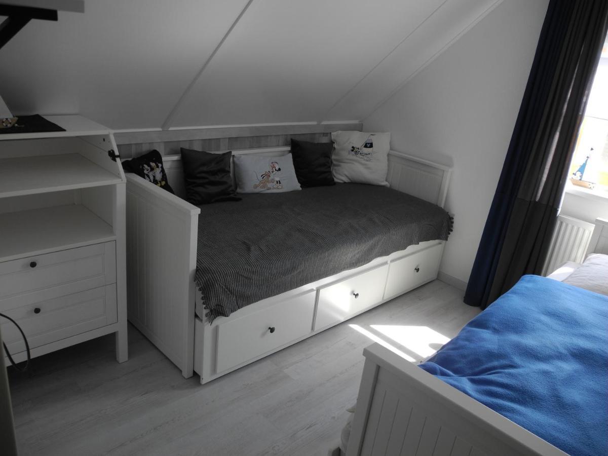 Perle Am Ijsselmeer Mit Eigenem Tretboot Medemblik