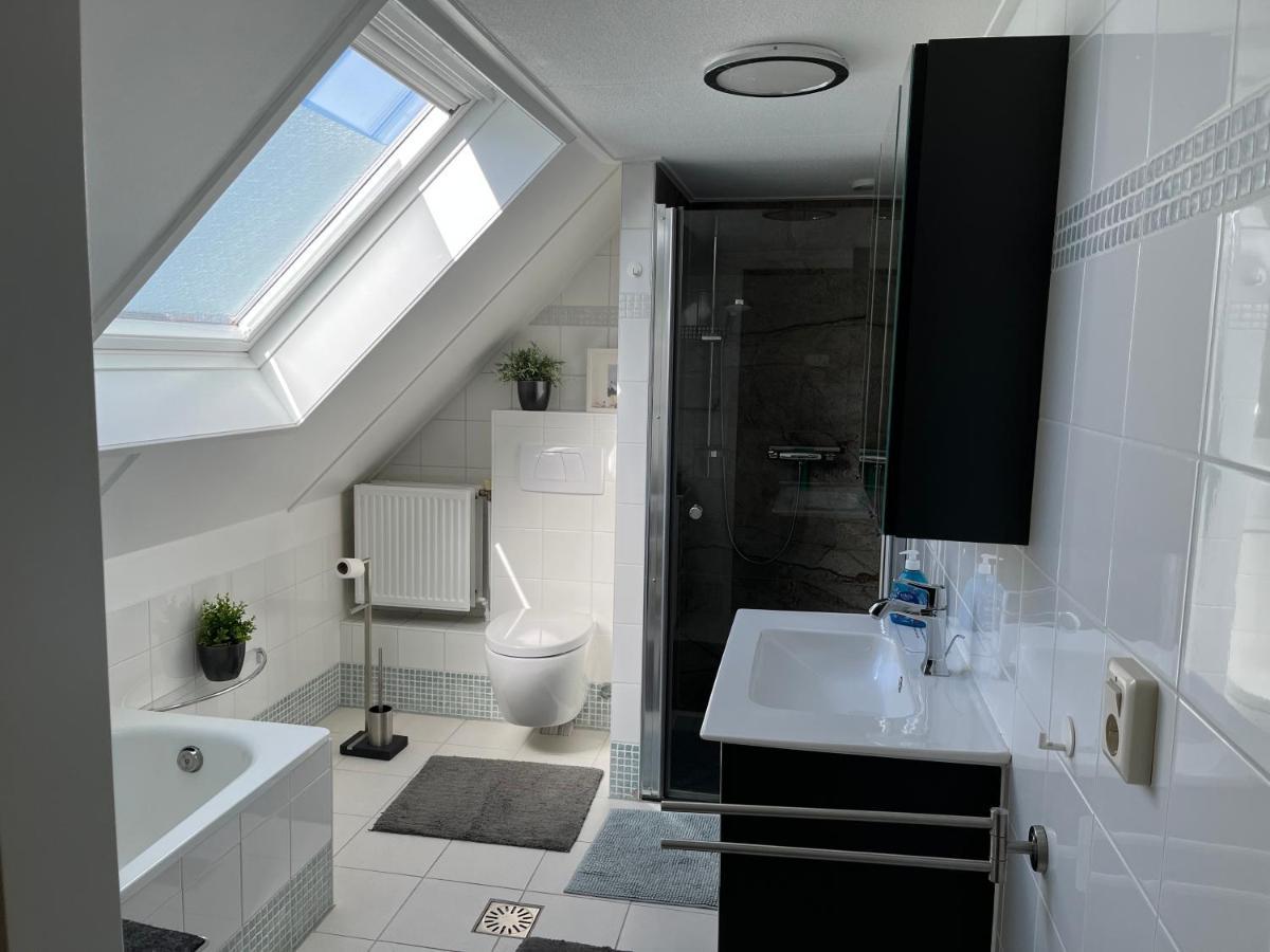 Holiday home Perle Am Ijsselmeer Mit Eigenem Tretboot
