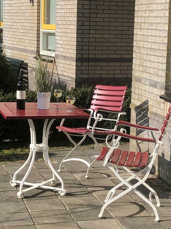Holiday home Perle Am Ijsselmeer Mit Eigenem Tretboot Medemblik