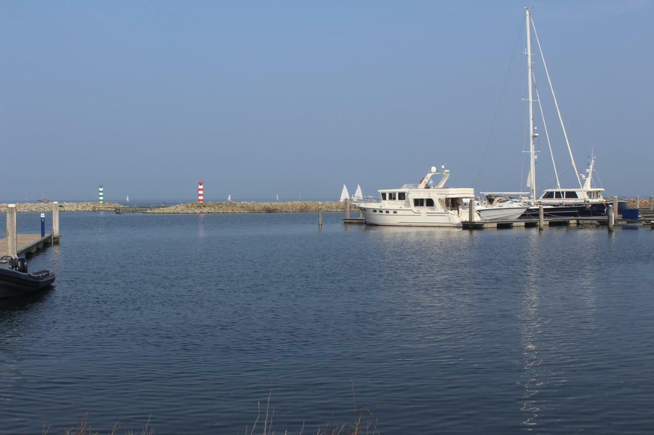 Holiday home Perle Am Ijsselmeer Mit Eigenem Tretboot Medemblik
