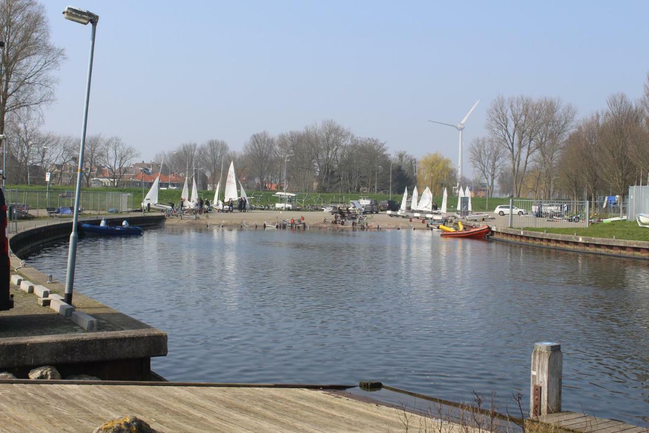 Holiday home Perle Am Ijsselmeer Mit Eigenem Tretboot